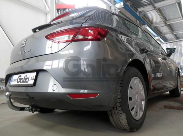 Фаркоп швидкознімний Seat Leon 2013-2017 (хетчбек) #1