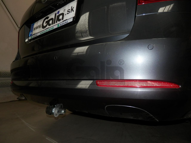 Фаркоп швидкознімний Skoda Octavia A5 2004-2012 (седан, універсал) +Scout #9