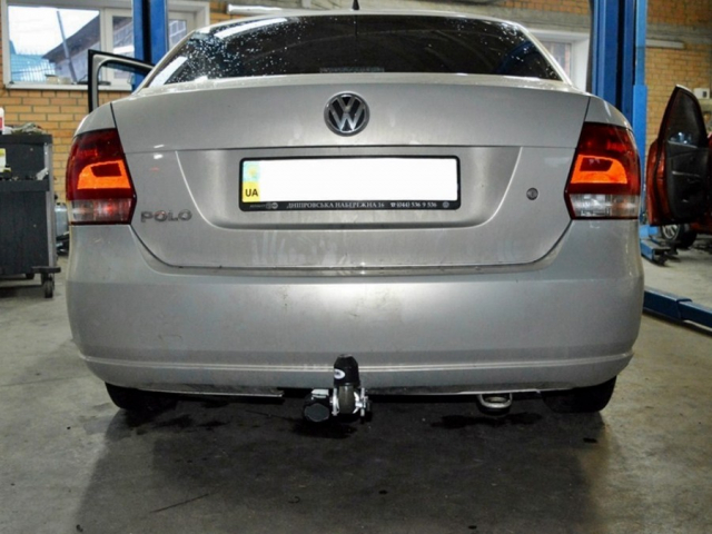 Фаркоп швидкознімний Volkswagen Polo 5 sedan 2011-2020 #3
