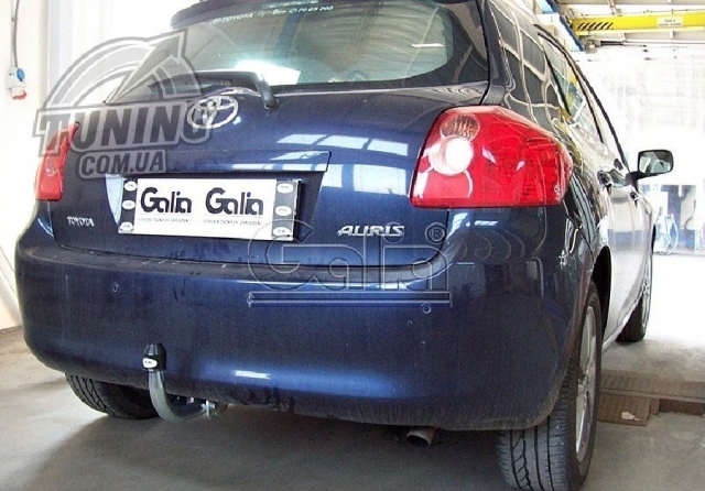 Фаркоп знімний Toyota Auris 2007-2012 (хетчбек) окрім hybrid #1