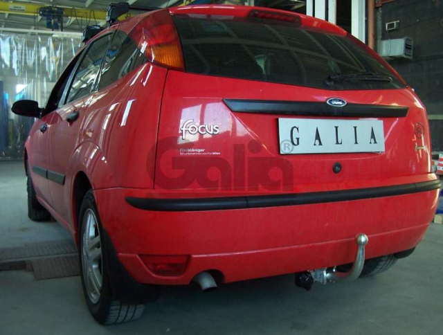 Фаркоп знімний Ford Focus I 1998-2004 (хетчбек) #1