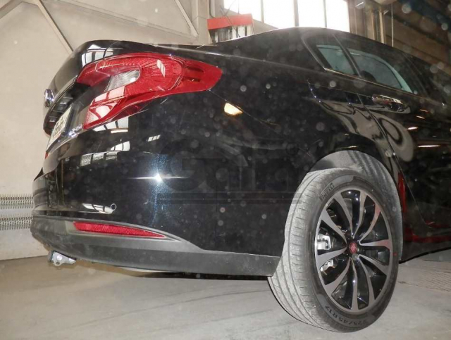 Фаркоп швидкознімний Fiat Tipo 2015- (седан) #5