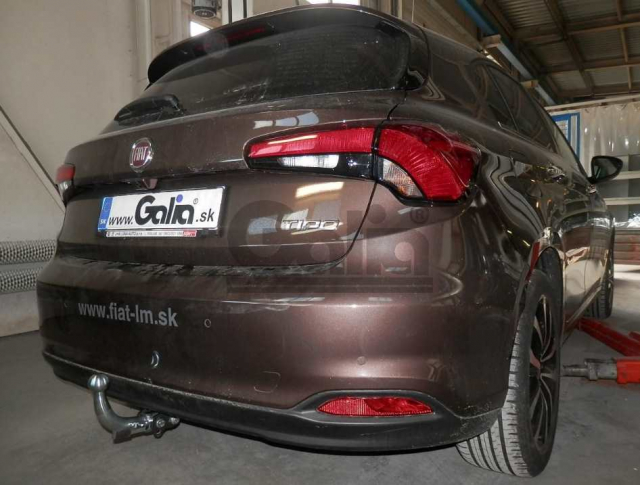 Фаркоп швидкознімний Fiat Tipo 2015- (хетчбек) #2