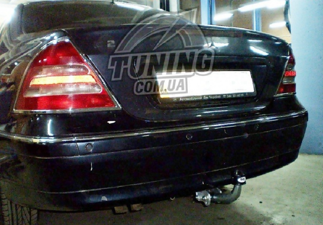 Фаркоп знімний Mercedes C-Class W203 2000-2007 (седан) #3