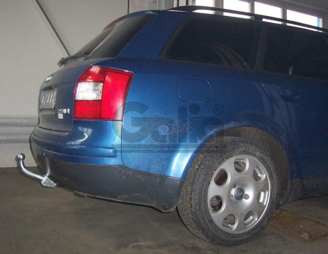 Фаркоп знімний Audi A4 2004-2007 (седан, універсал) #5