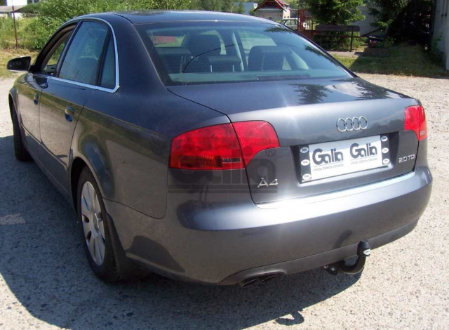 Фаркоп знімний Audi A4 2004-2007 (седан, універсал) #8