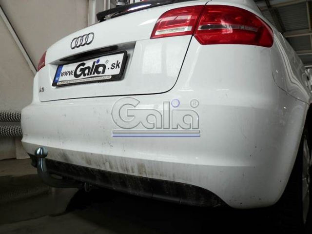 Фаркоп знімний Audi A3 Sportback 2004-2012 (3 двері) #2