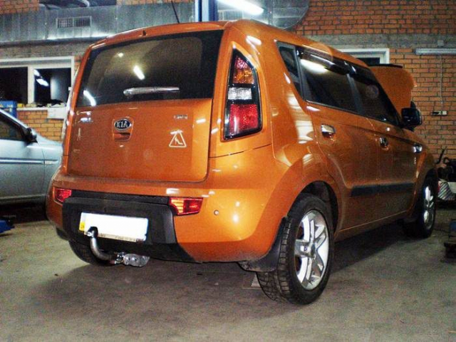 Фаркоп швидкознімний Kia Soul 2008-2013 #1
