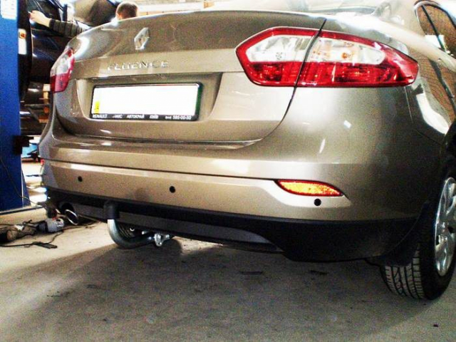 Фаркоп знімний Renault Fluence 2009- #1