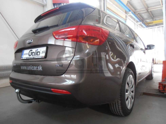 Фаркоп швидкознімний Kia Ceed 2012-2018 (універсал)