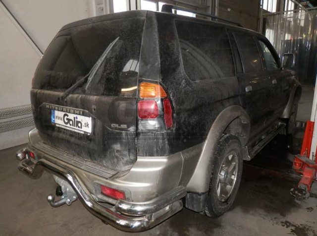 Фаркоп знімний Mitsubishi Pajero Sport 1996-2008 #4