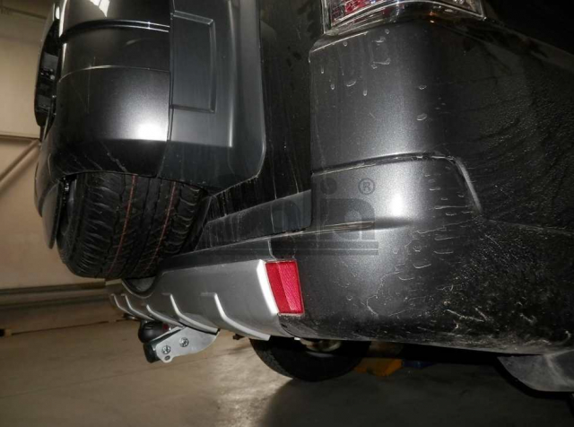 Фаркоп швидкознімний Mitsubishi Pajero Wagon 1999-2006 #4