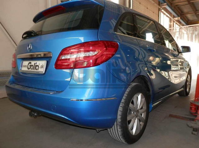 Фаркоп швидкознімний Mercedes A-Class W176 2012-2015 (хетчбек) #2