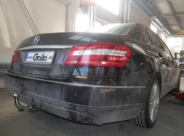 Фаркоп швидкознімний Mercedes E-Class W212 2009-2016 (седан) #5