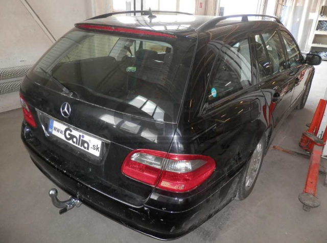 Фаркоп швидкознімний Mercedes E-Class W211 2002-2009 (універсал) #4