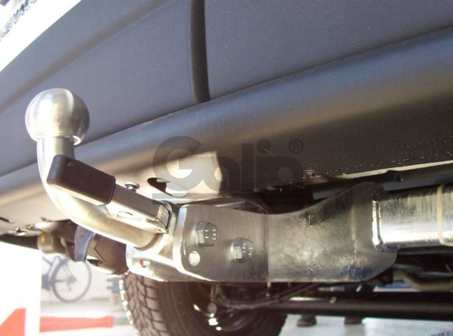 Фаркоп швидкознімний Nissan Interstar 1998-2010 #1