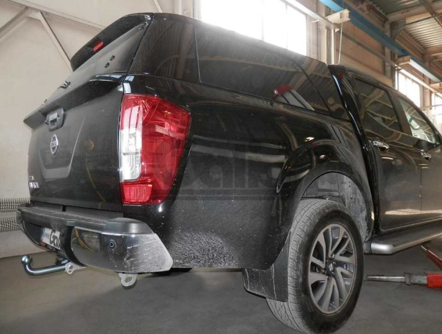 Фаркоп знімний Nissan Navara D23 2015- #2