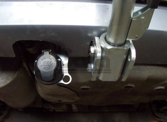 Фаркоп швидкознімний Opel Corsa C 2000-2006 #5