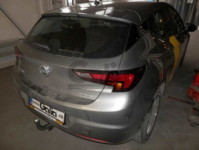 Фаркоп швидкознімний Opel Astra K 2016-2021 (хетчбек) #2