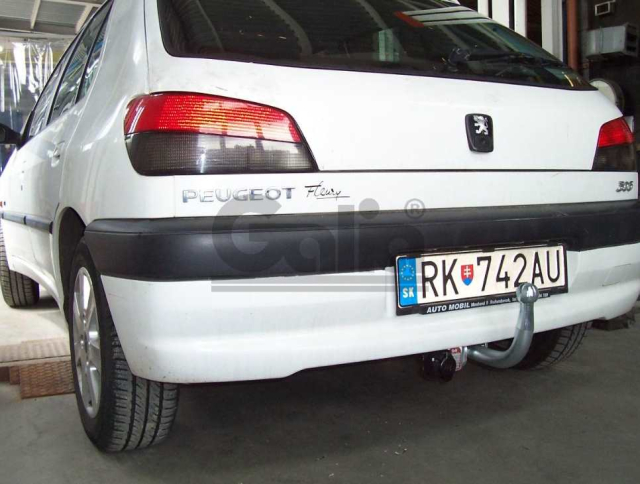 Фаркоп знімний Peugeot 306 1993-2001 (хетчбек) #1