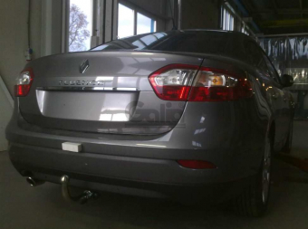 Фаркоп швидкознімний Renault Fluence 2009-