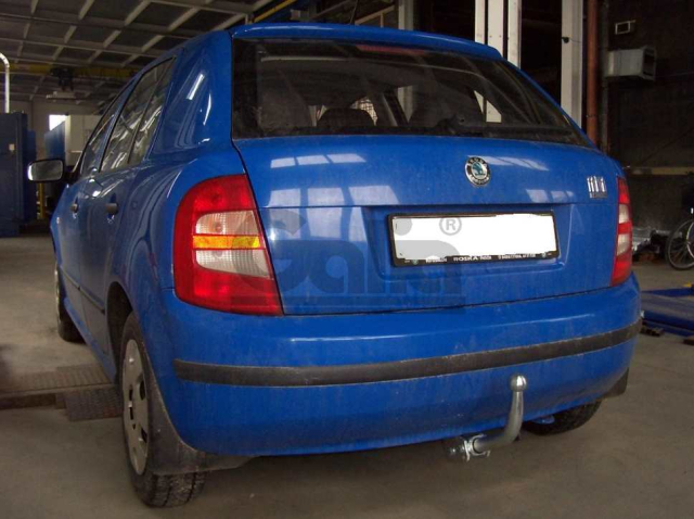 Фаркоп швидкознімний Skoda Fabia 2007-2014 (хетчбек) #2