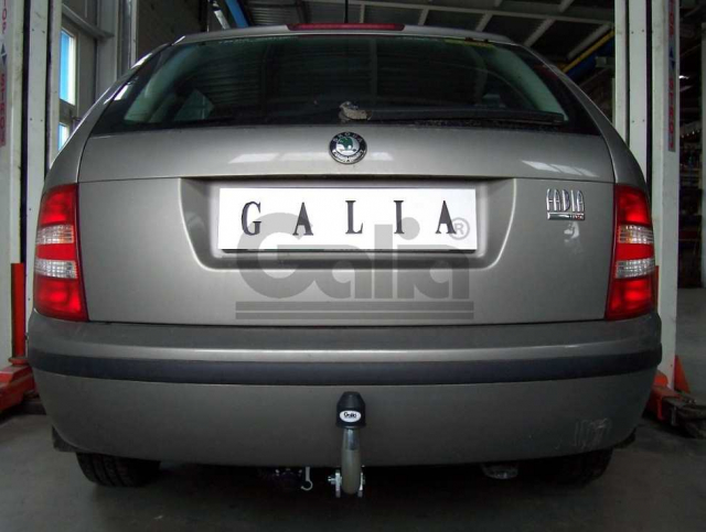 Фаркоп знімний Skoda Fabia 1999-2007 (універсал) #2