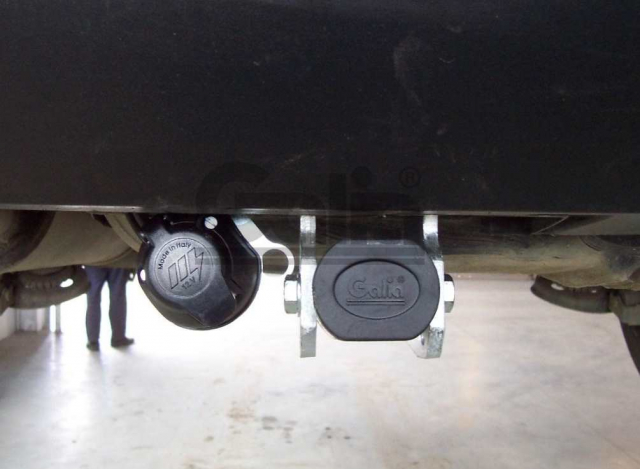 Фаркоп швидкознімний Volkswagen Passat B5 1996-2005 (седан, універсал) окрім 4Х4 #8