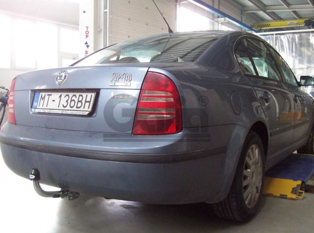 Фаркоп швидкознімний Skoda Superb 2001-2008 #1