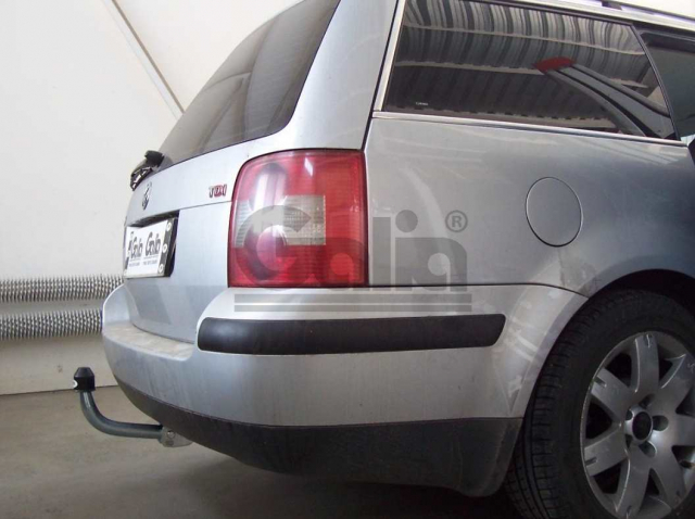 Фаркоп знімний Volkswagen Passat B5 1996-2005 (седан, універсал) окрім 4Х4 #2