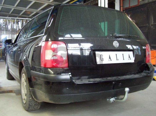 Фаркоп знімний Volkswagen Passat B5 1996-2005 (седан, універсал) окрім 4Х4 #4