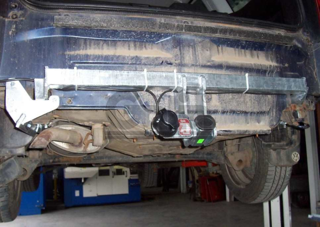 Фаркоп швидкознімний Seat Cordoba 1999-2002 (універсал, седан) #5