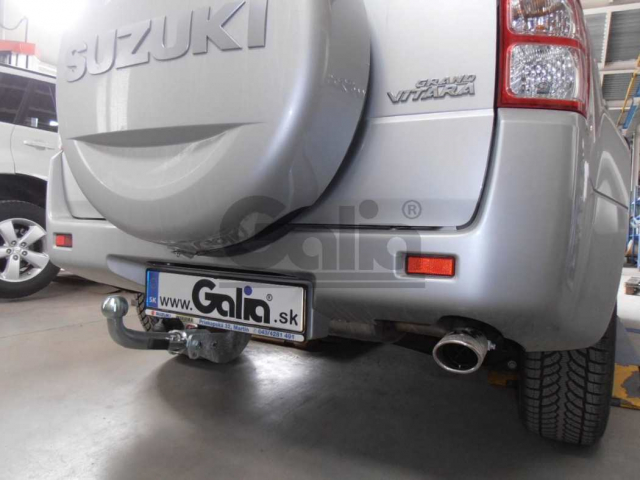 Фаркоп швидкознімний Suzuki Grand Vitara 2005-2017 (5 дверей; з запаскою дверях) #1