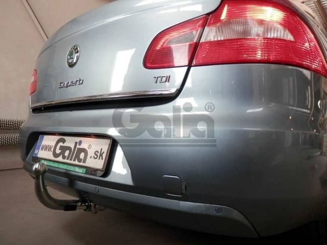 Фаркоп швидкознімний Skoda Superb 2008-2015 (седан, універсал) #1