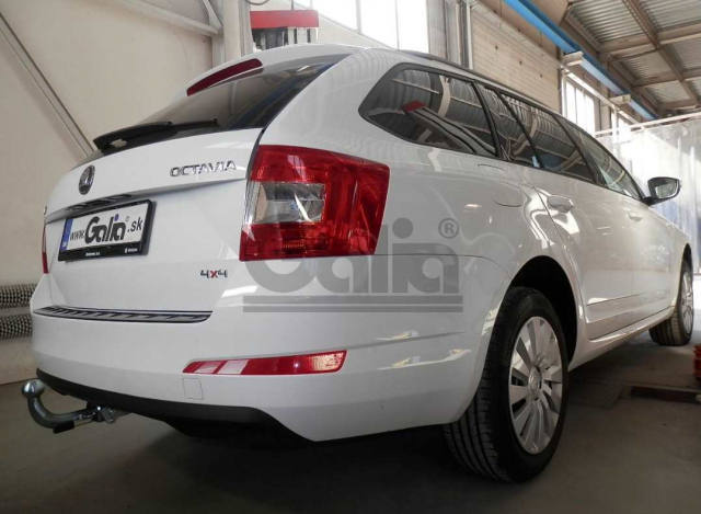 Фаркоп швидкознімний Skoda Octavia A8 2020- (седан, універсал) #11