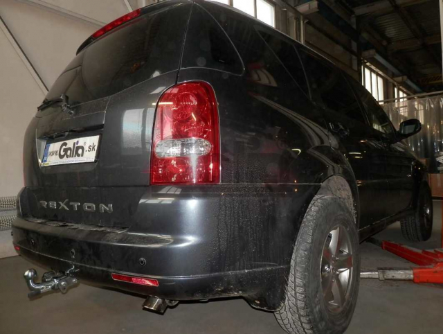 Фаркоп швидкознімний SsangYong Rexton 2007-2017 #1