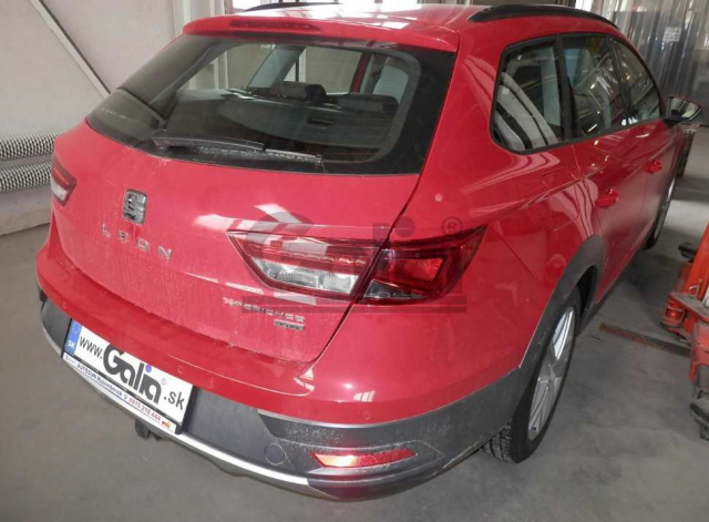 Фаркоп швидкознімний Seat Leon X-Perience 2013-2017 (універсал) 4Х4 #4