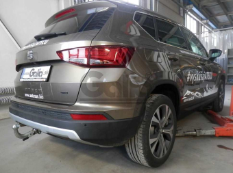 Фаркоп швидкознімний Seat Ateca 2016- (+FR)