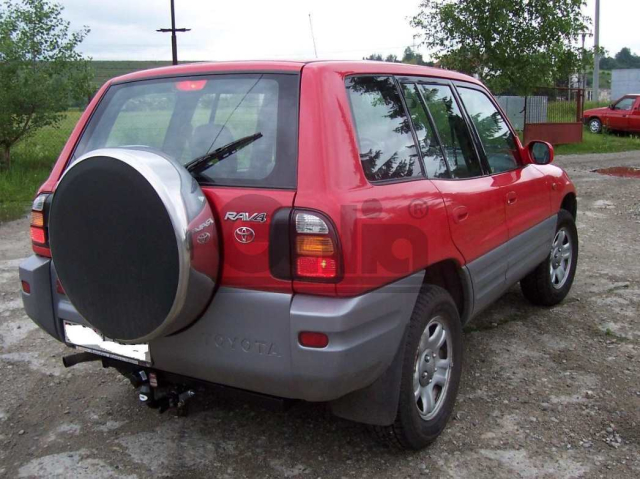 Фаркоп швидкознімний Toyota RAV4 1994-2000 #1