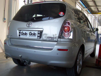 Фаркоп швидкознімний Toyota Corolla Verso 2004-2009