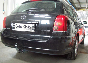 Фаркоп швидкознімний Toyota Avensis 2003-2009 (універсал)