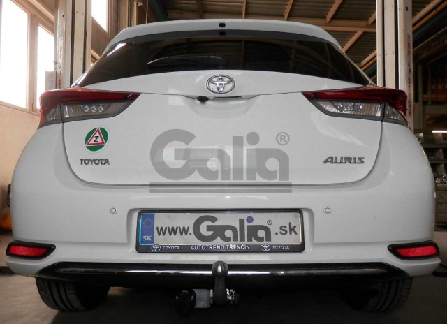 Фаркоп швидкознімний Toyota Auris 2007-2012 (хетчбек) окрім hybrid #8