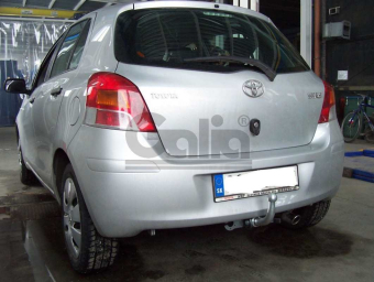 Фаркоп швидкознімний Toyota Yaris 2010-2014 1,4D