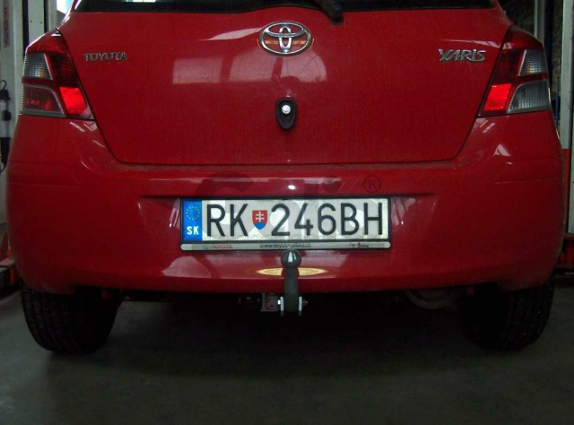 Фаркоп знімний Toyota Yaris 2010-2014 1,4D #3