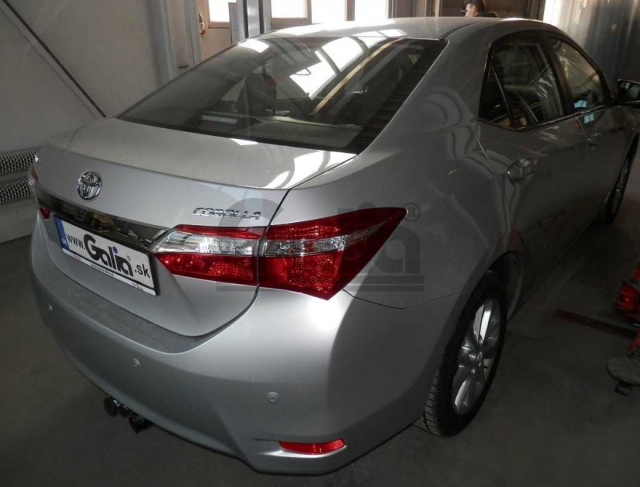 Фаркоп швидкознімний Toyota Corolla E18 2013-2018 #3