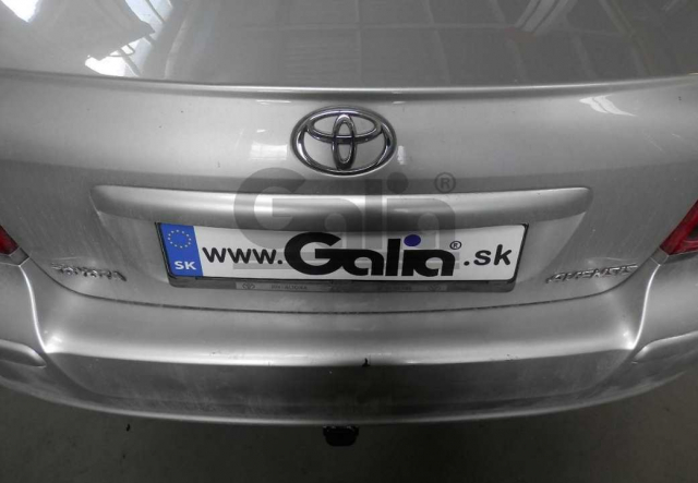 Фаркоп швидкознімний Toyota Avensis 2003-2009 (седан, хетчбек) #5
