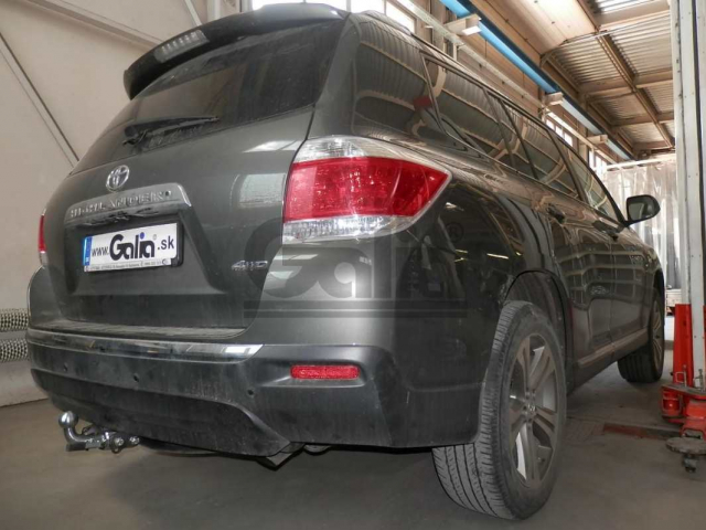 Фаркоп швидкознімний Toyota Highlander 2010-2013 рестайлінг #1