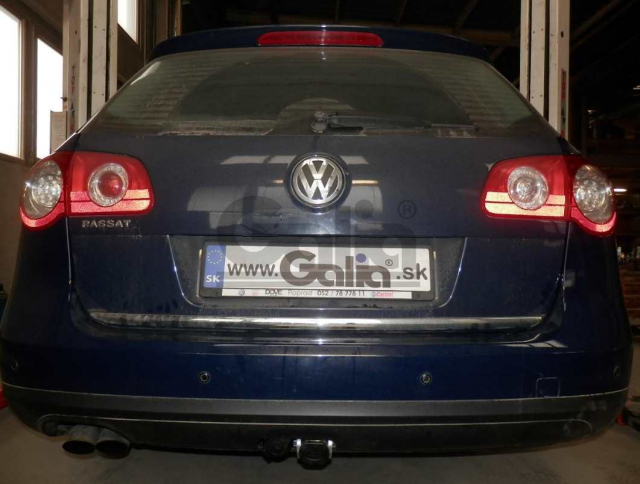 Фаркоп швидкознімний Volkswagen Passat B6 2005-2010 (седан, універсал) #4