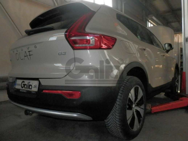 Фаркоп швидкознімний Volvo XC40 2018- #1